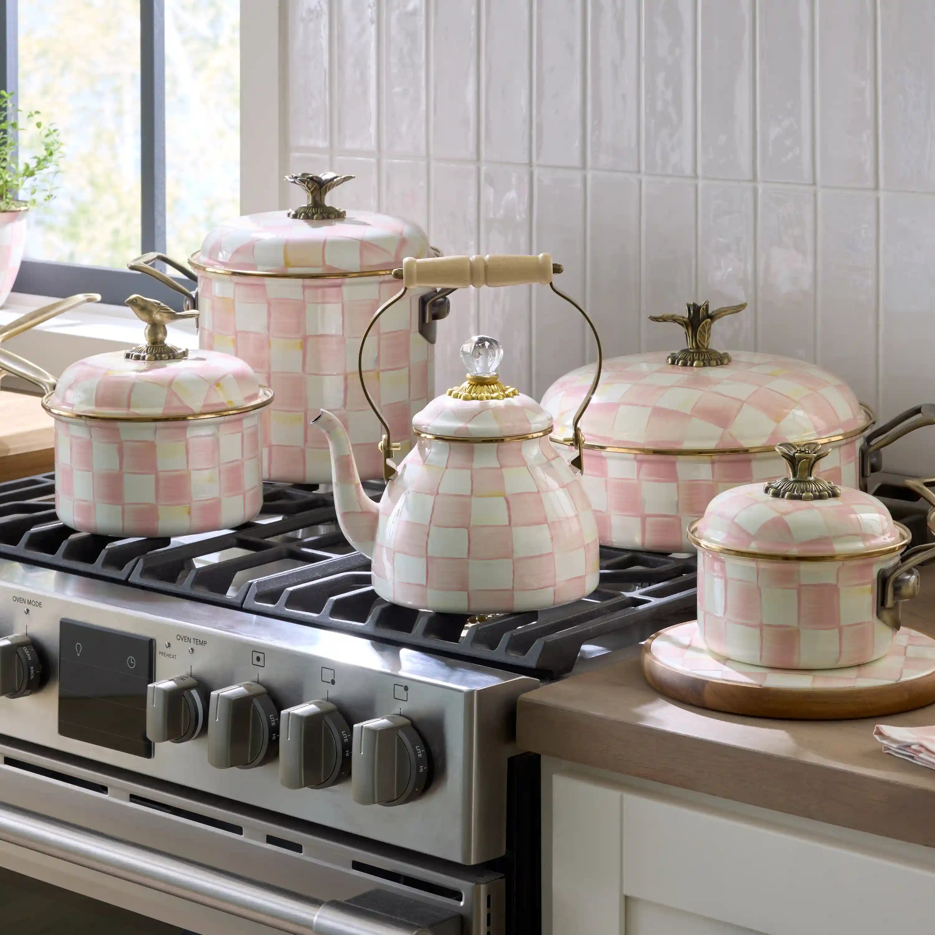 Royal Check 2 Quart Tea Kettle