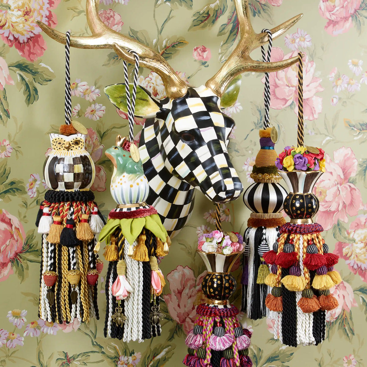 Rosy Check Small Deer Wall Decor