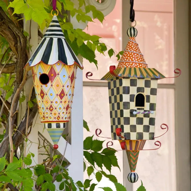Pagoda Birdhouse