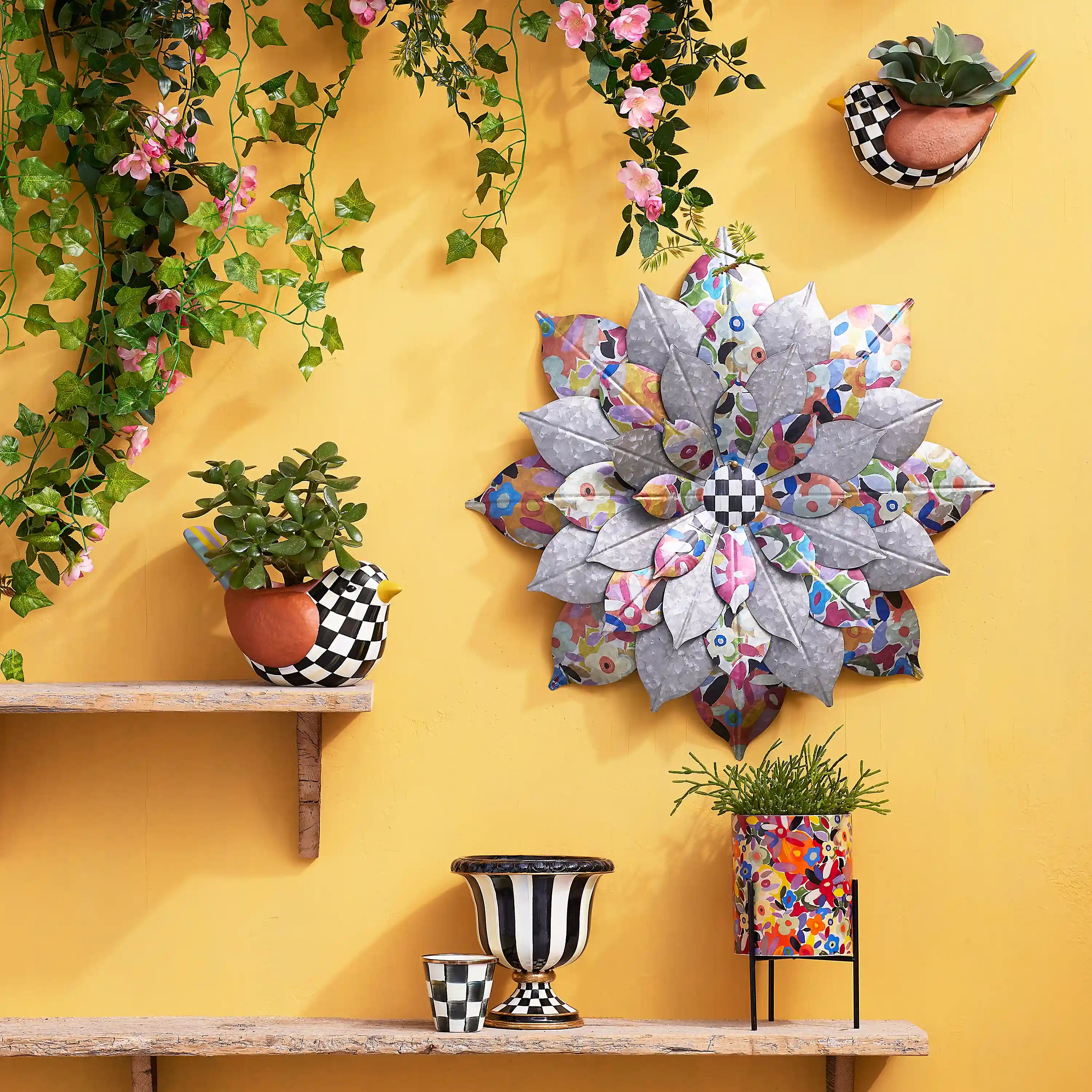 Rosy Check Pedestal Tabletop Urn