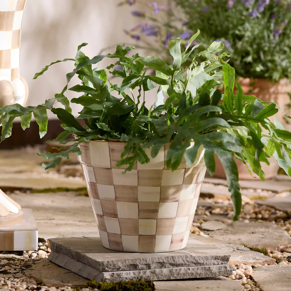 Rosy Check Extra Large Garden Pot
