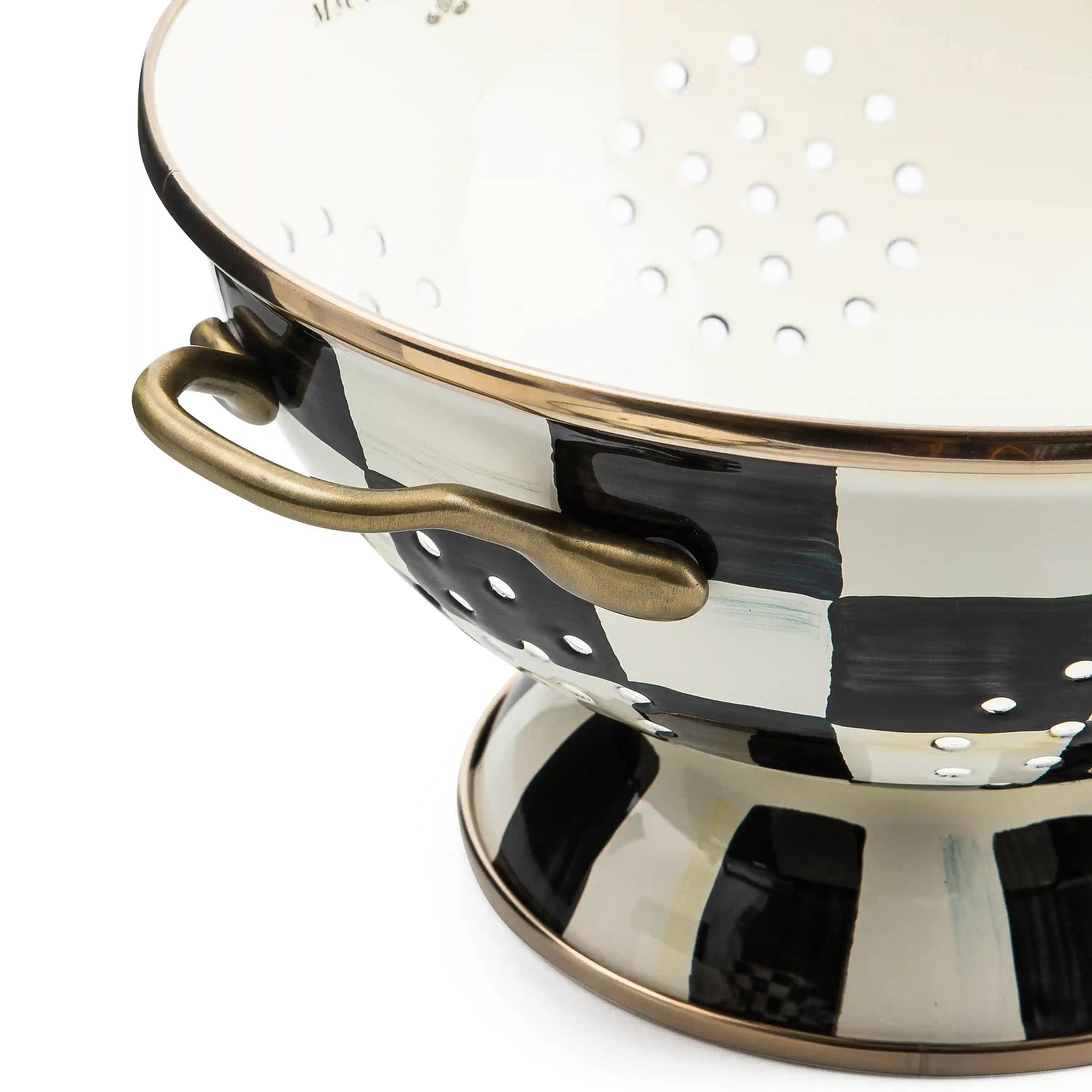 Rosy Check Large Colander