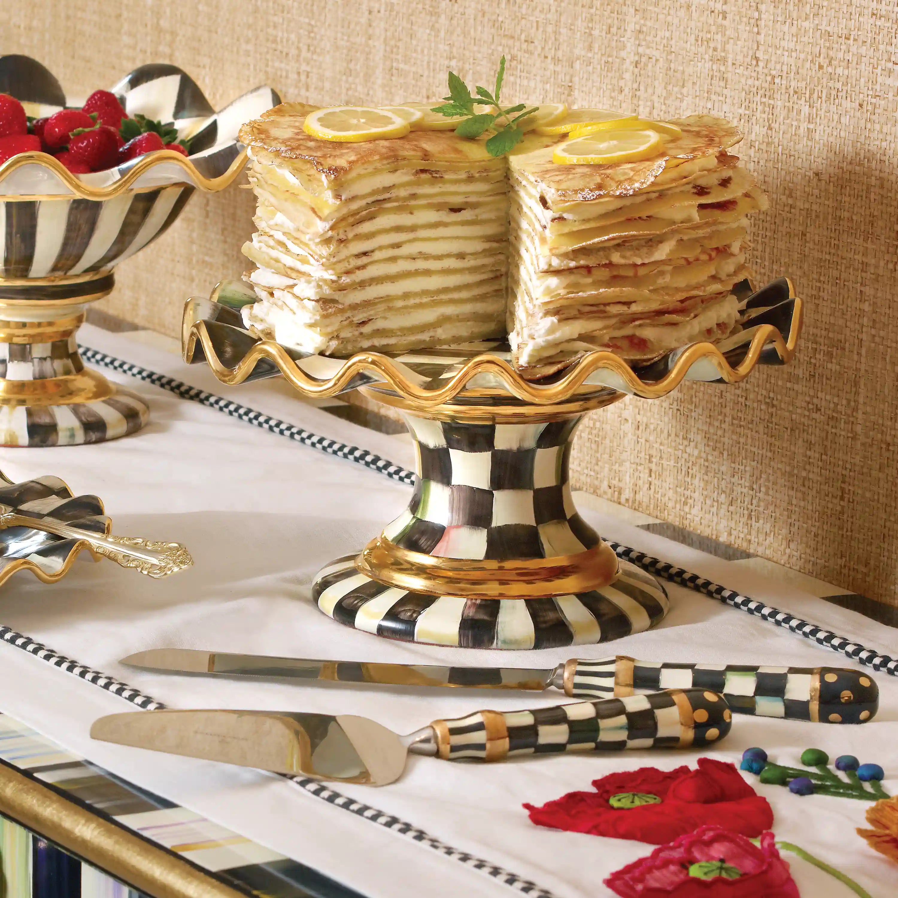 Mocha Check Ceramic Fluted Cake Stand