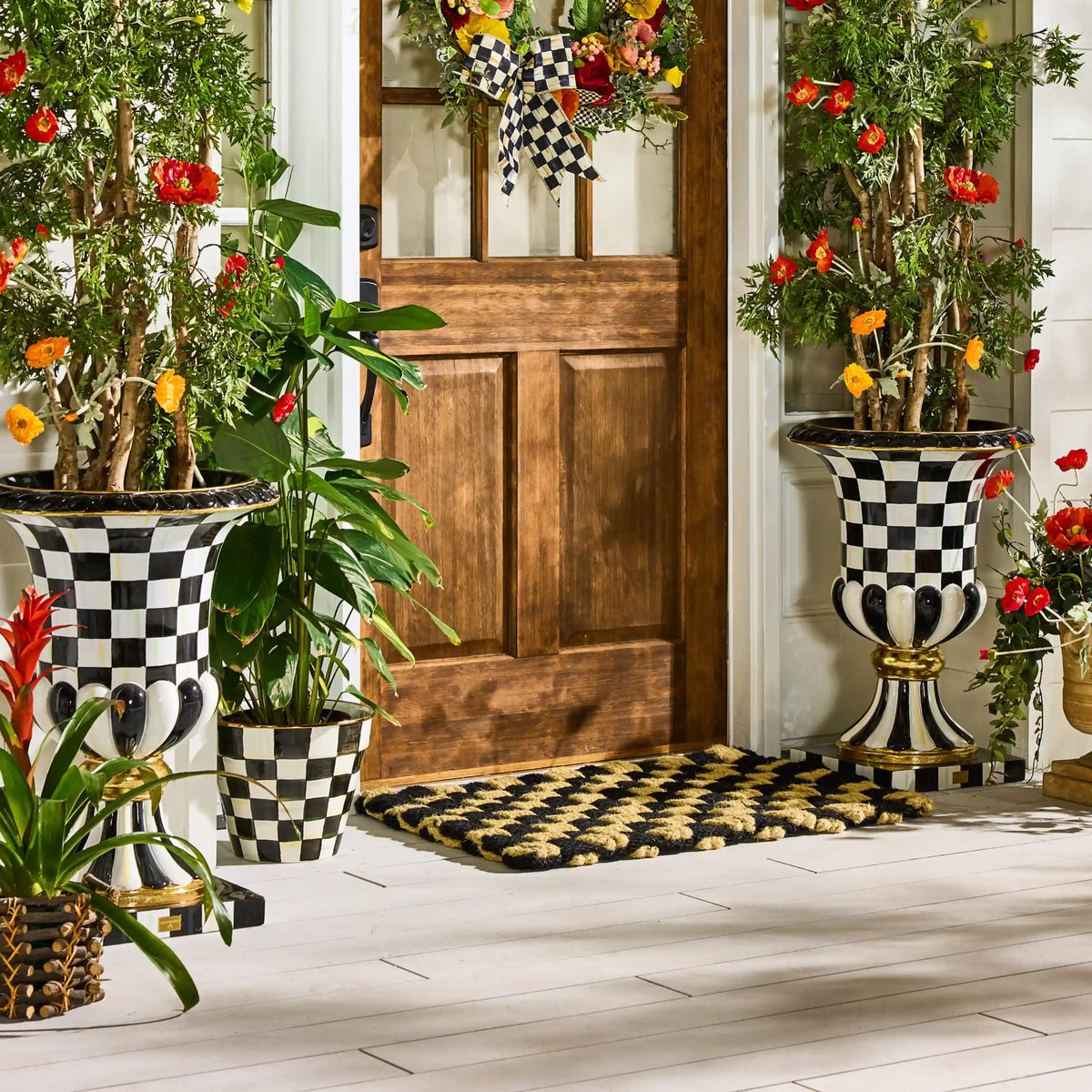 Courtly Stripe Urn