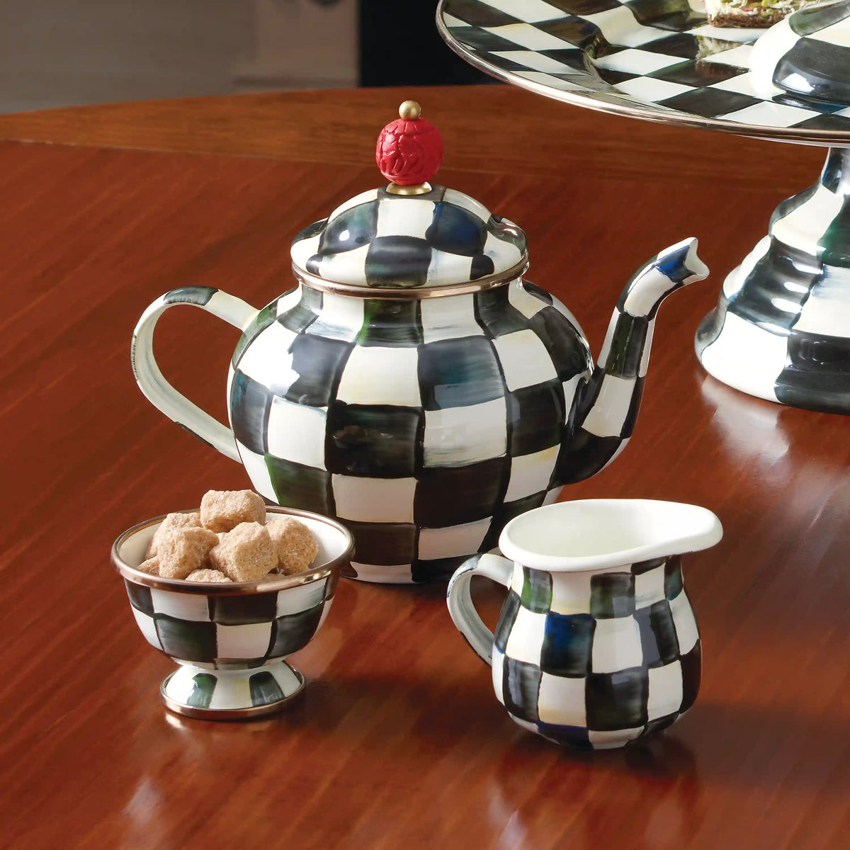 Rosy Check 4 Cup Teapot