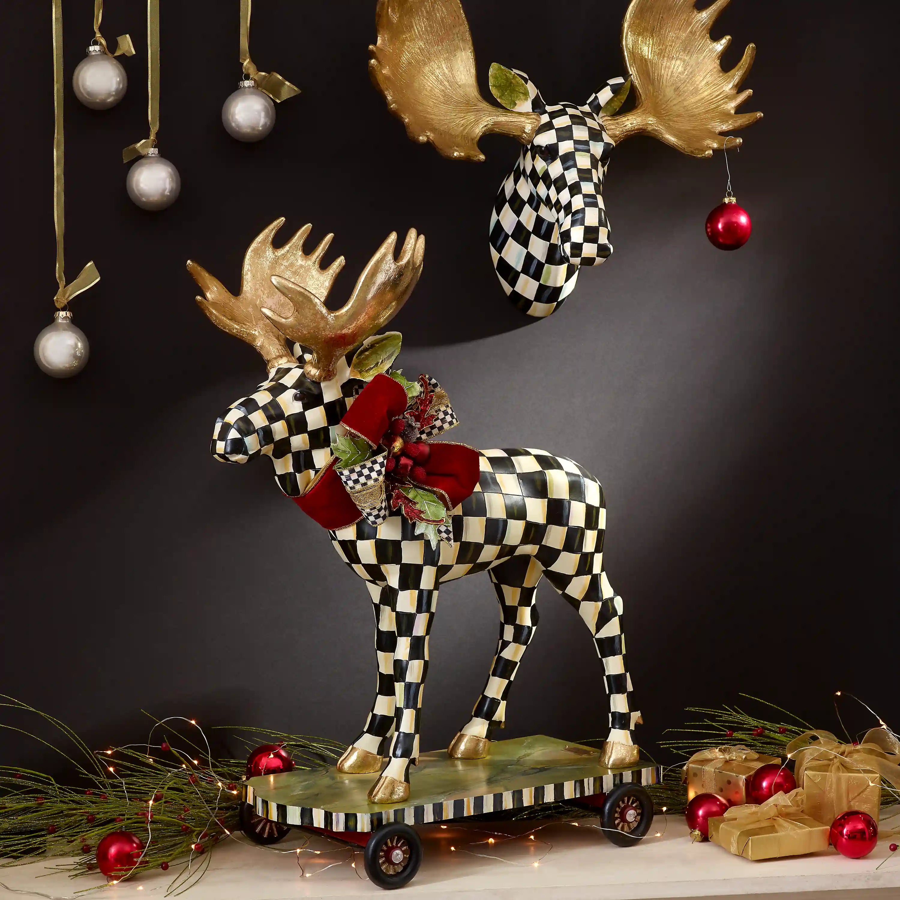 Rosy Check Moose Wall Decor