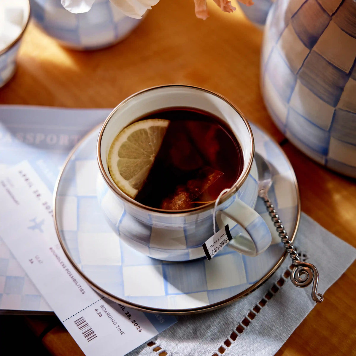 Mocha Check Teacup