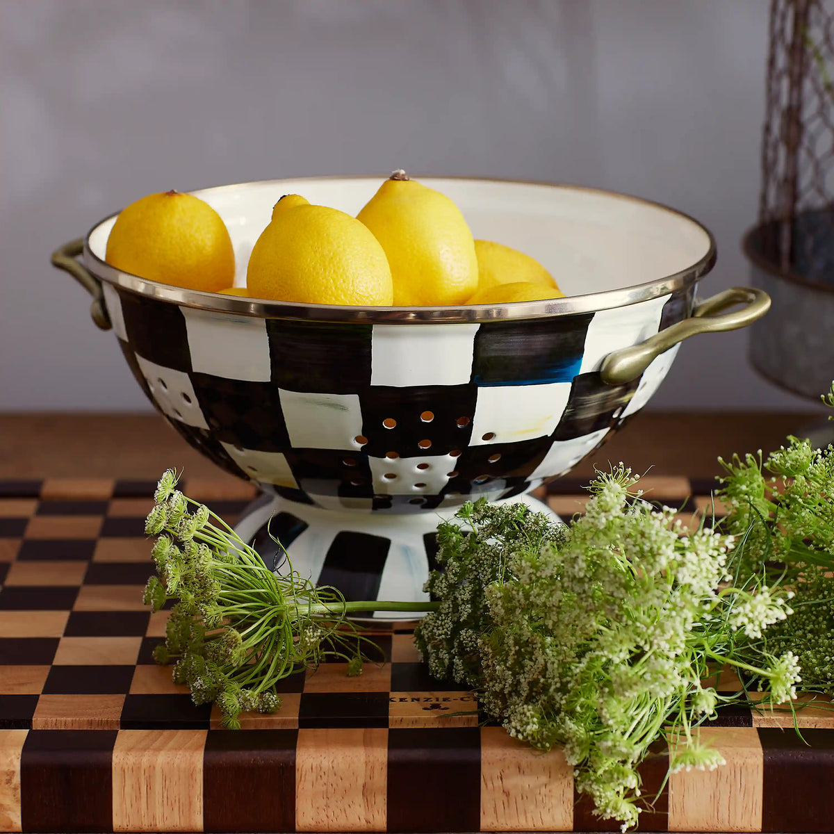 Rosy Check Large Colander