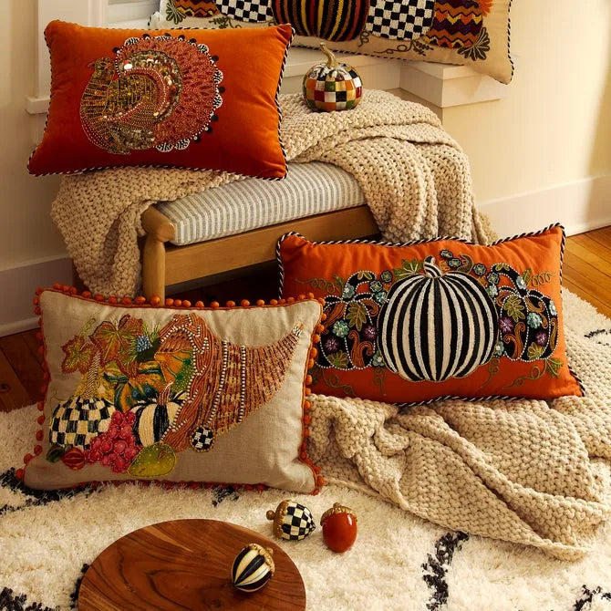 Courtly Acorns - Set of 3