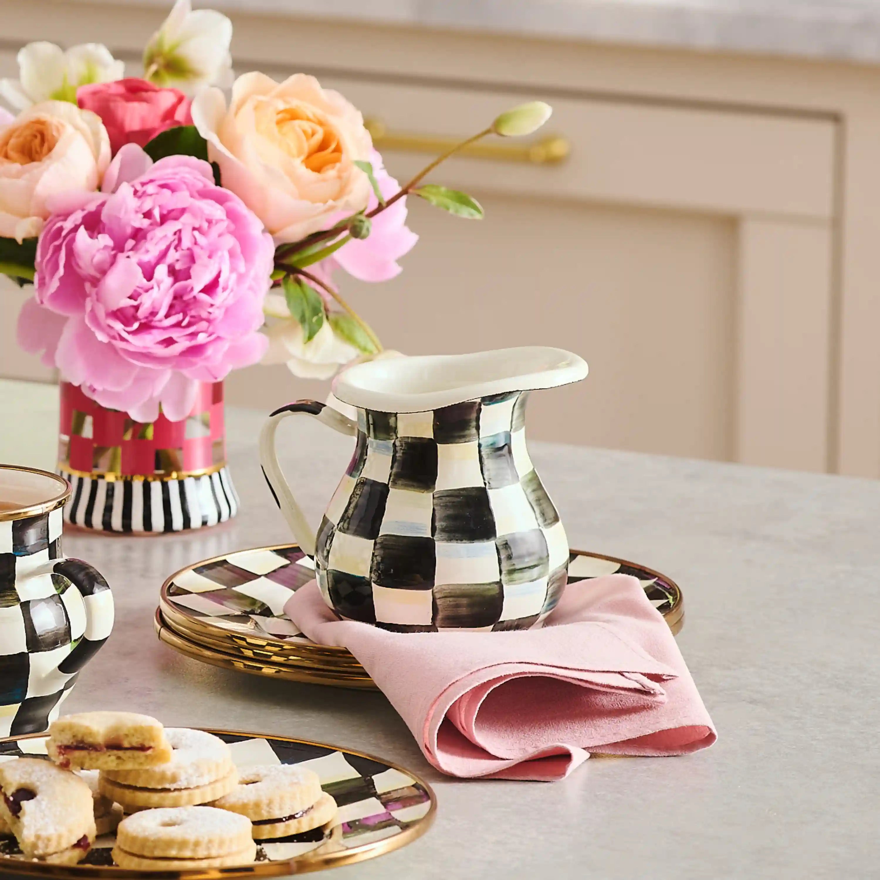 Royal Check Creamer