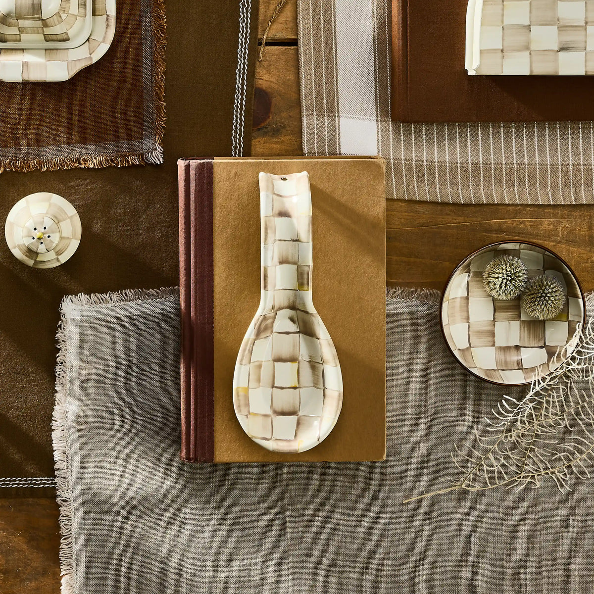 Rosy Check Spoon Rest