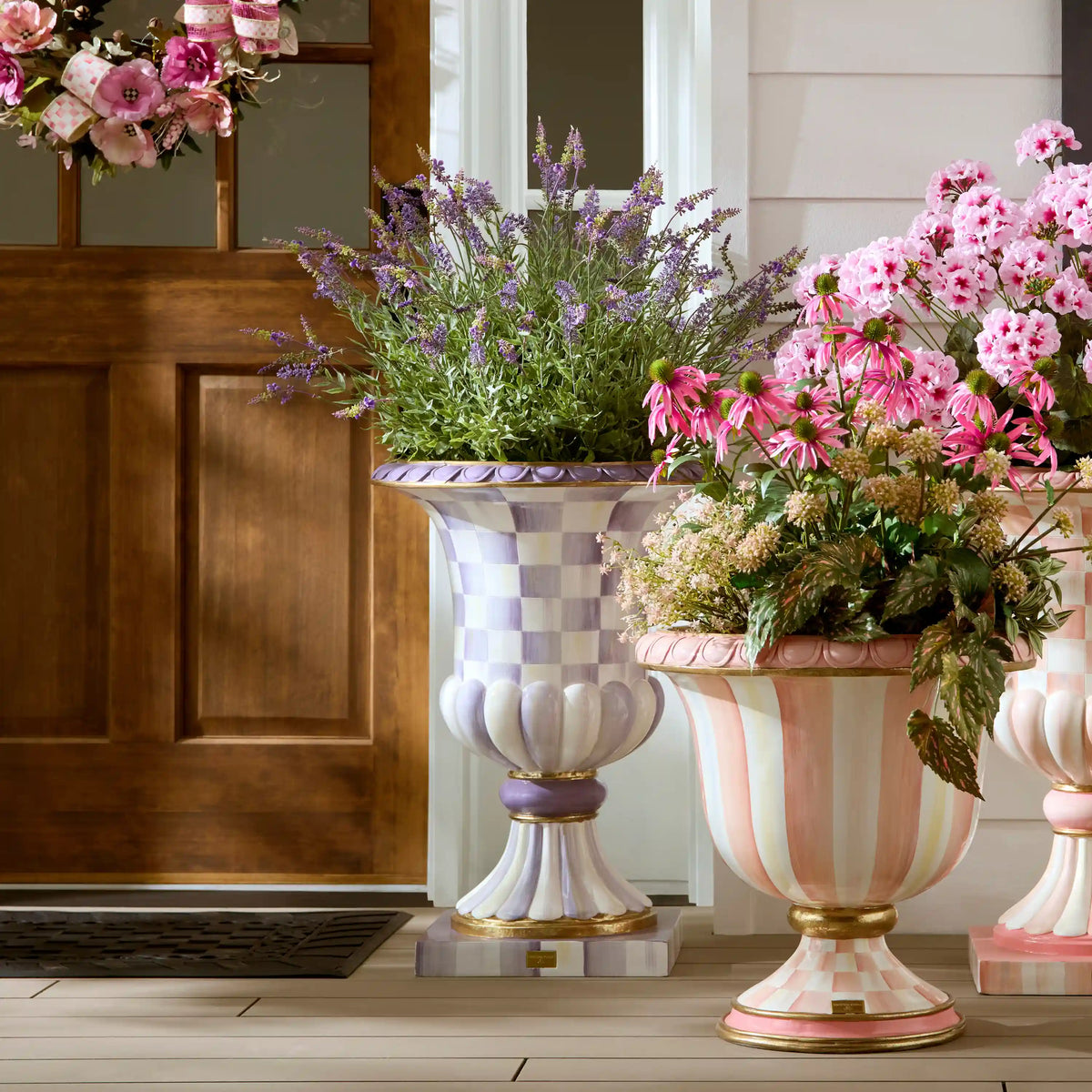 Courtly Check Pedestal Urn