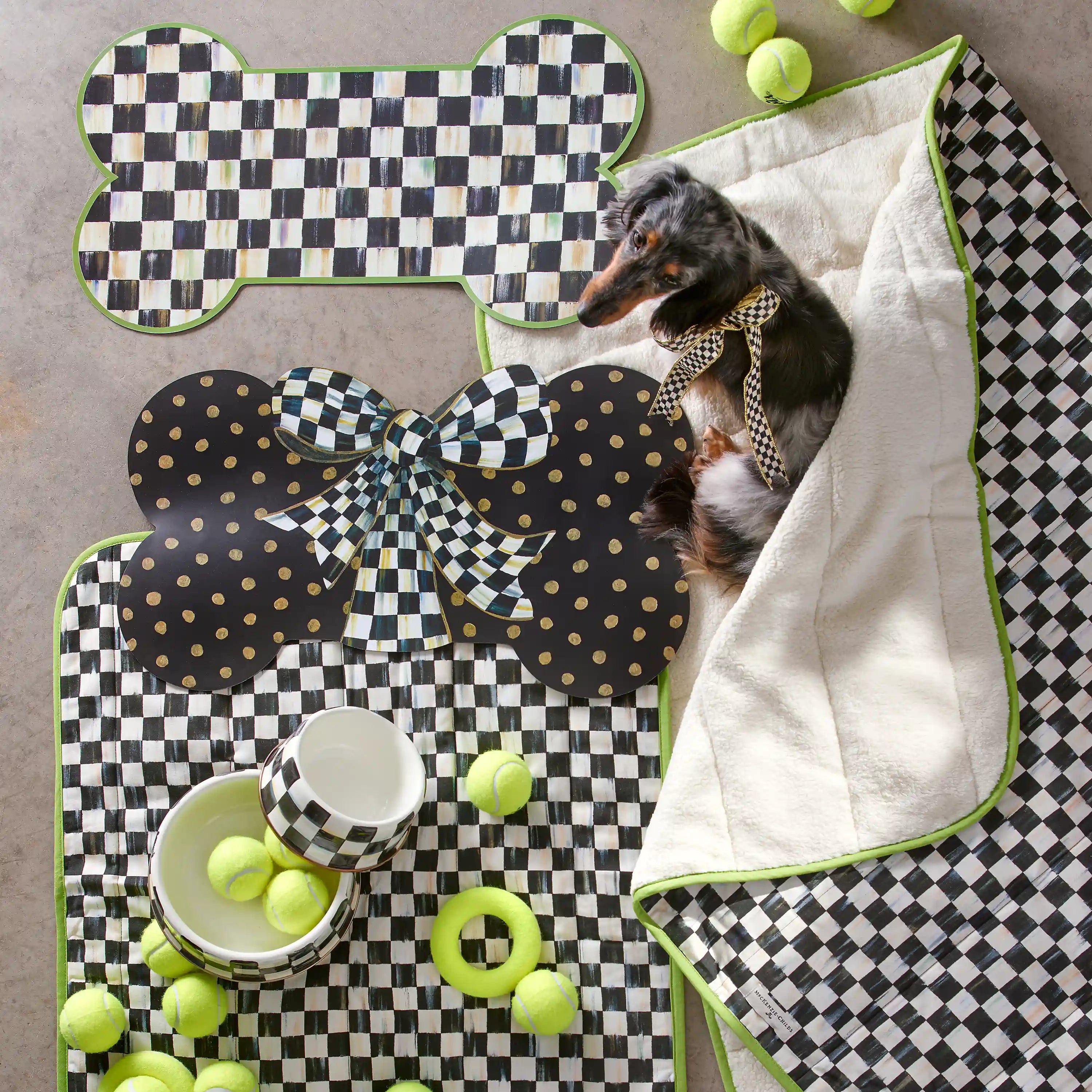 Rosy Check Small Pet Dish