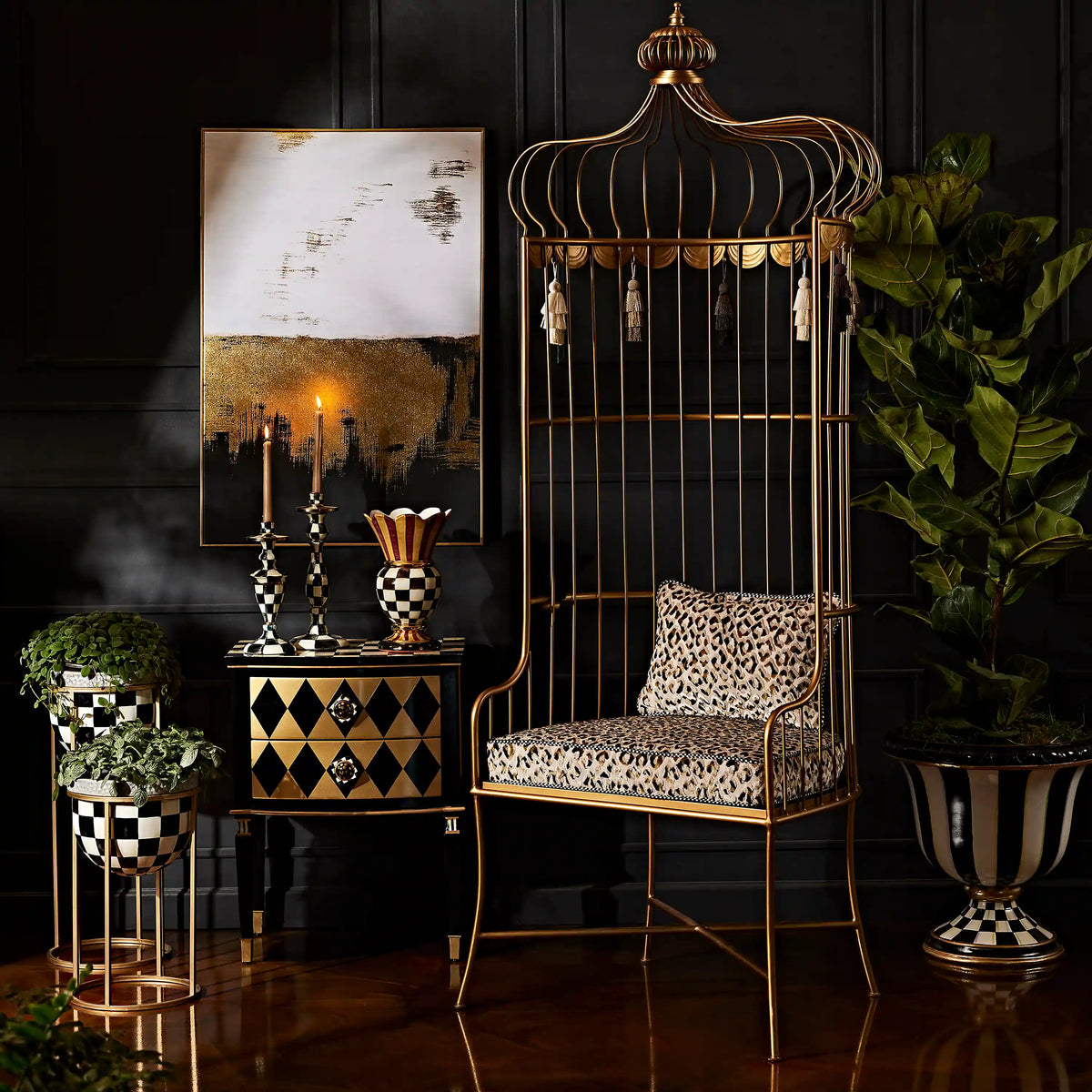 Courtly Stripe Urn