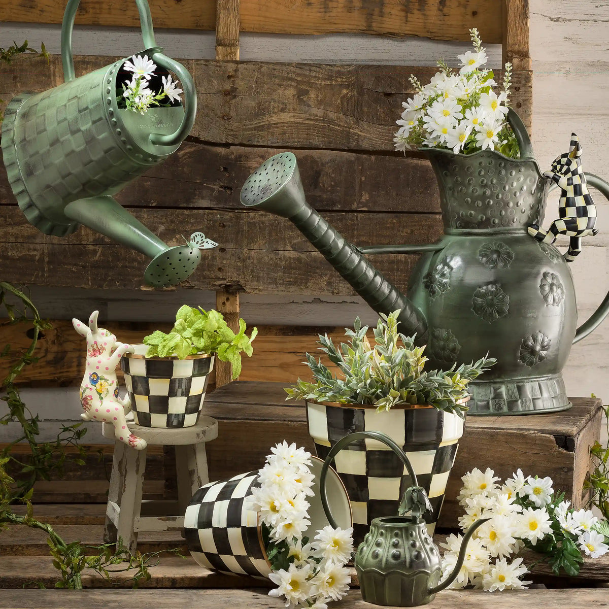 Rosy Check Small Garden Pot