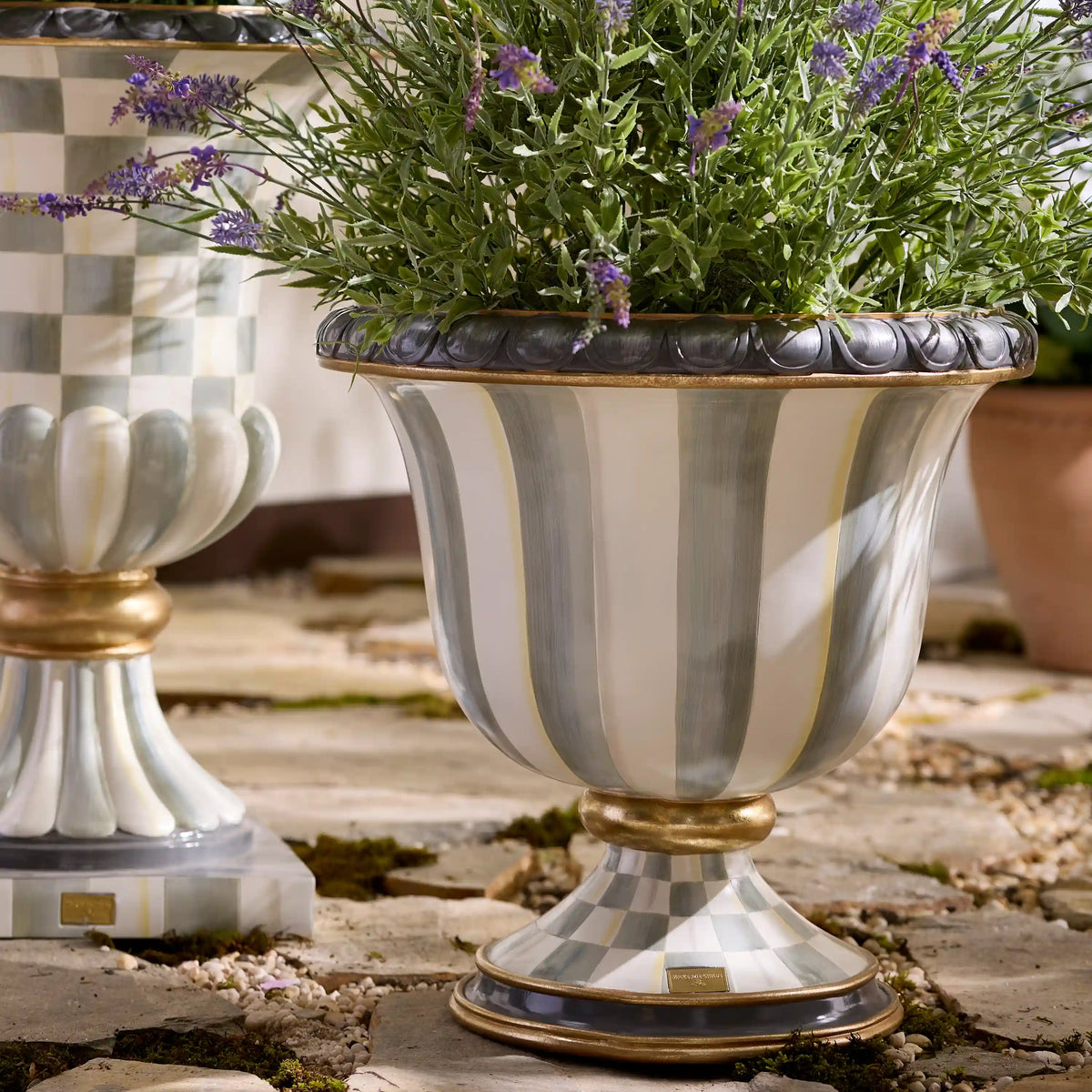 Rosy Check Pedestal Urn