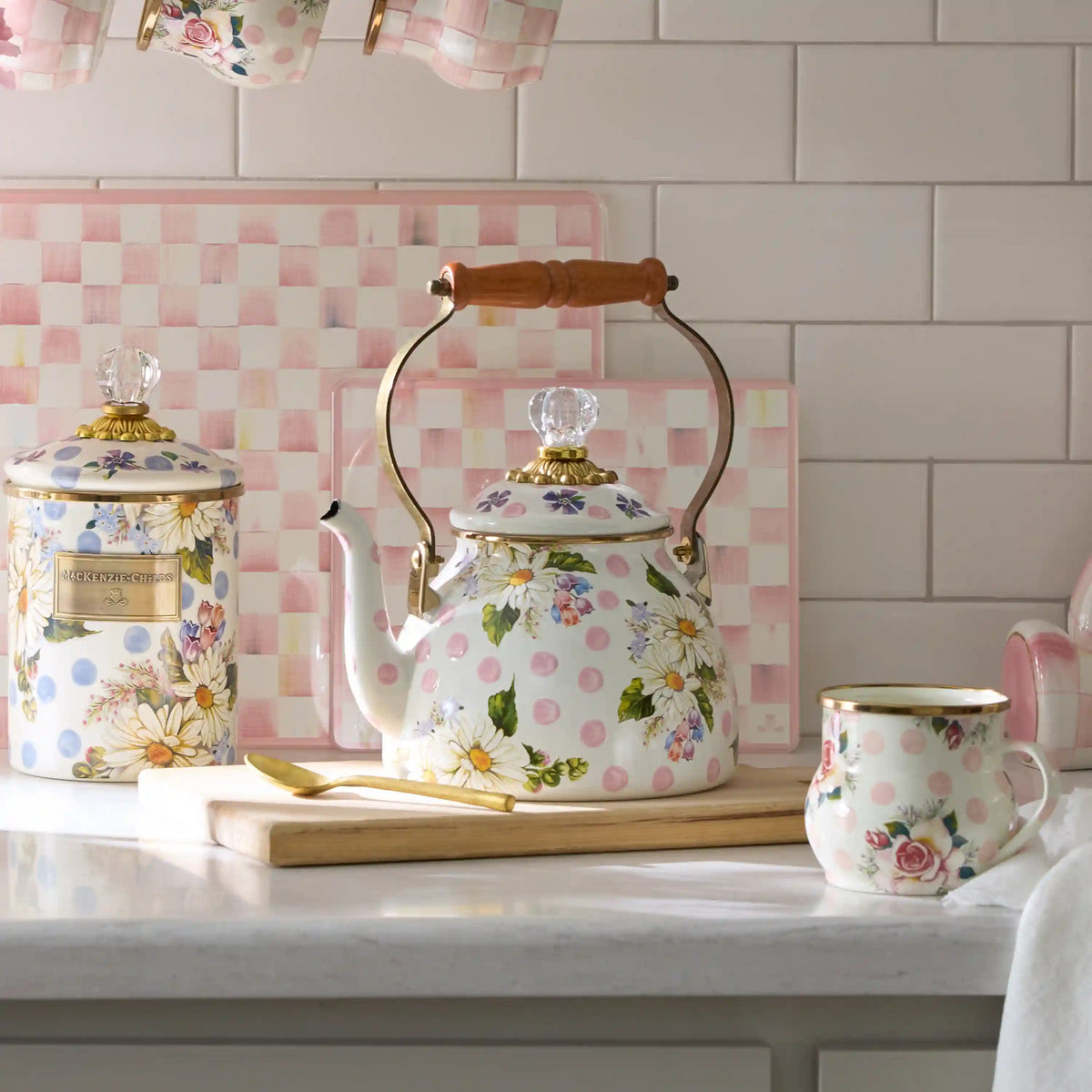 Royal English Garden 2 Quart Tea Kettle