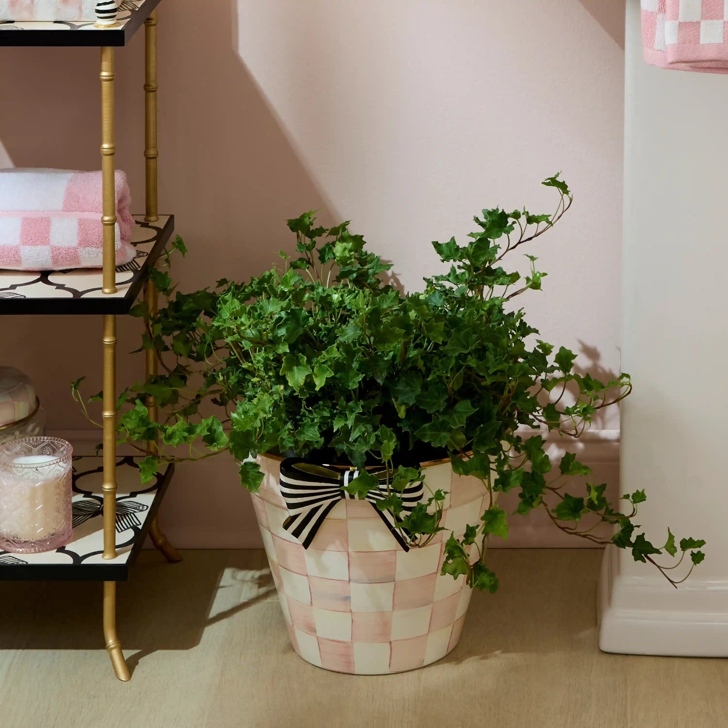 Mocha Check Extra Large Garden Pot
