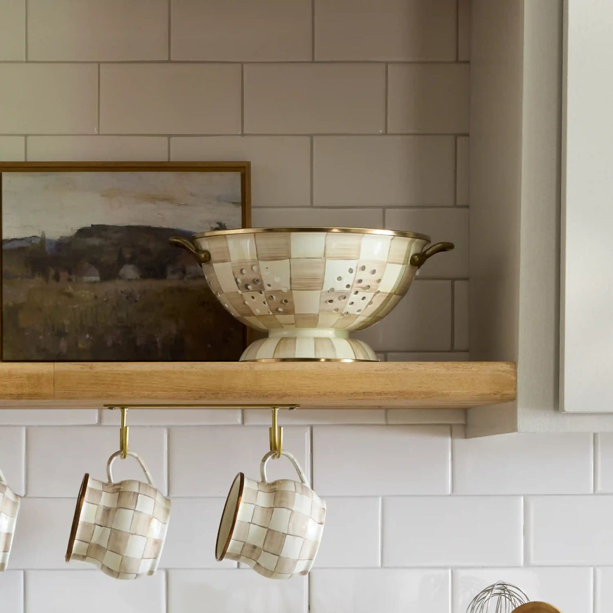 Rosy Check Large Colander