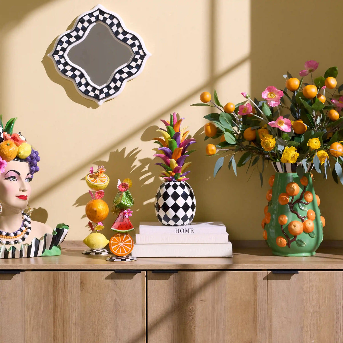 Marquee Pineapple
