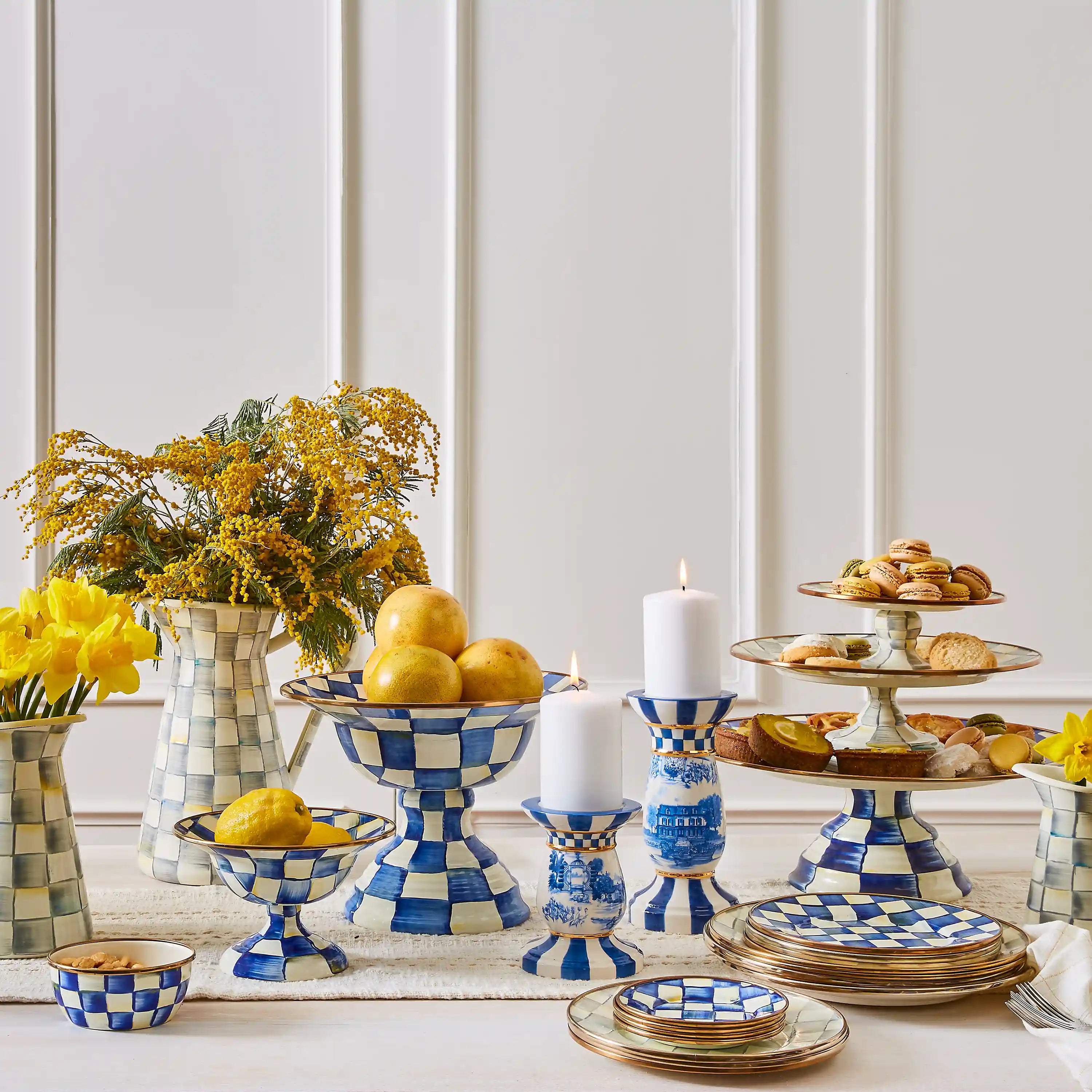 Courtly Check Large Pedestal Platter