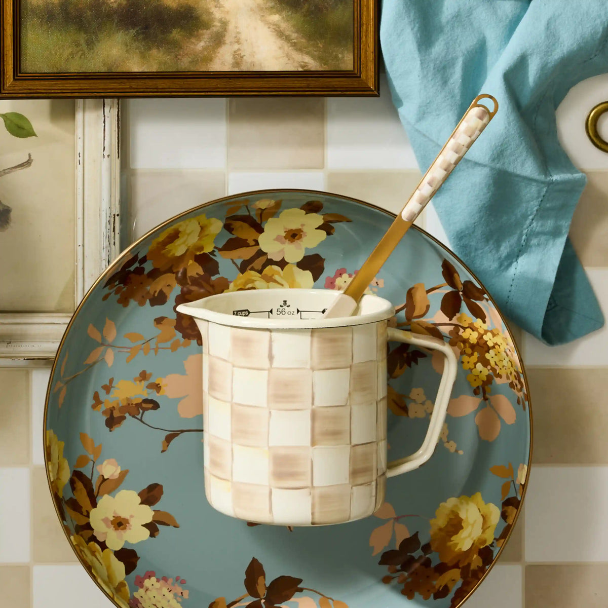 Courtly Check 7 Cup Measuring Cup