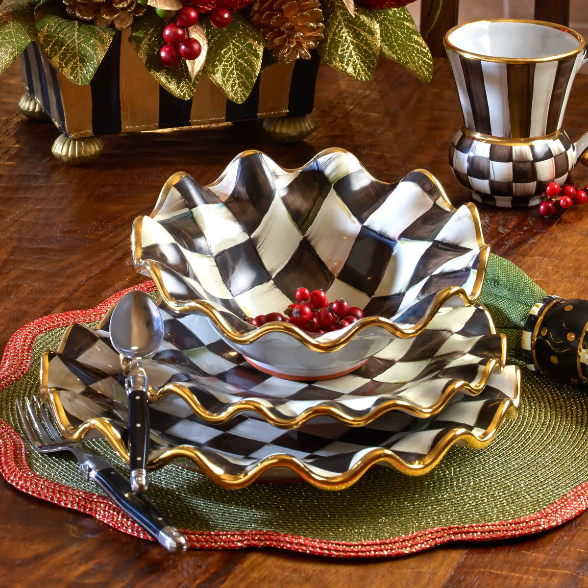 Mocha Check Ceramic Fluted Breakfast Bowl