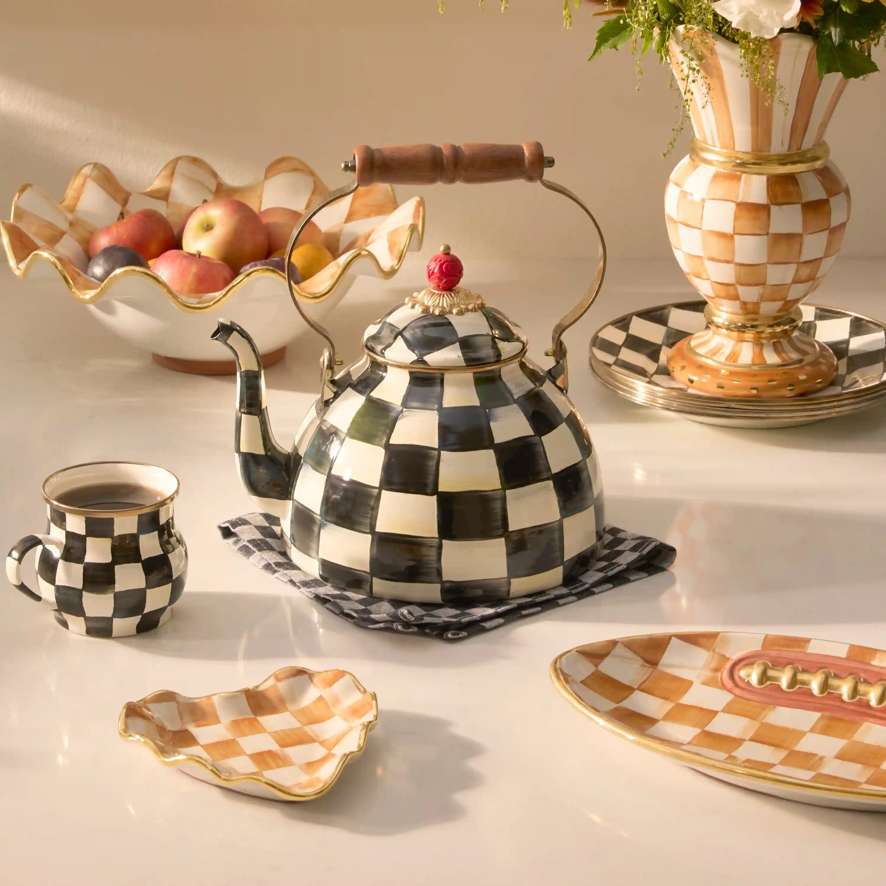 Royal Check 3 Quart Tea Kettle