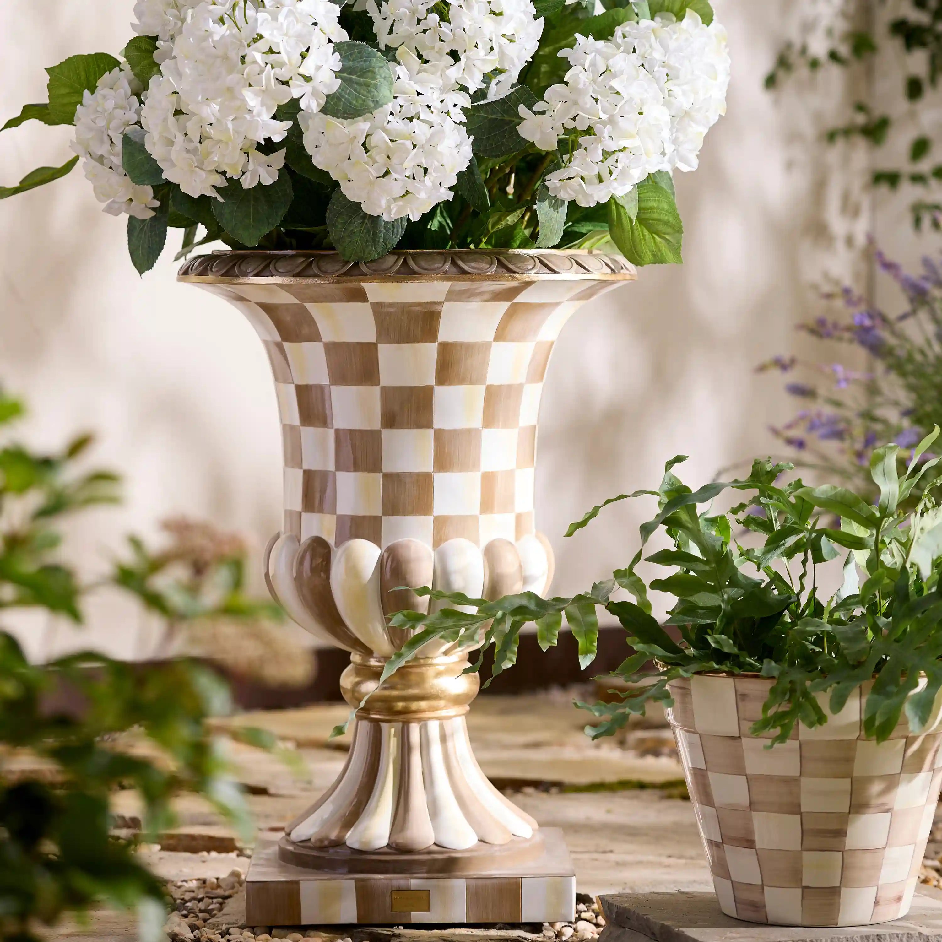 Mocha Check Pedestal Urn
